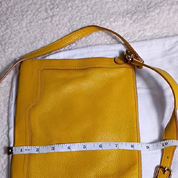 Banana Republic Mustard Leather Crossbody‎ Bag